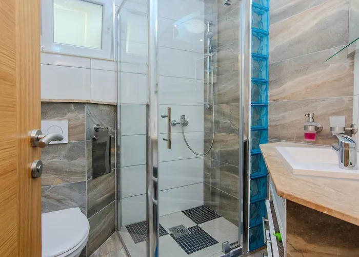 Cdi383 Appartement